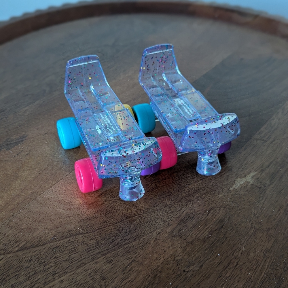 Build-A-Bear Bootique Clip-on Rainbow Roller Skates